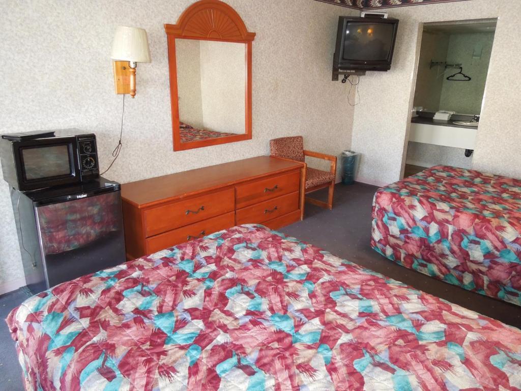 Red Carpet Inn Absecon Galloway Room photo